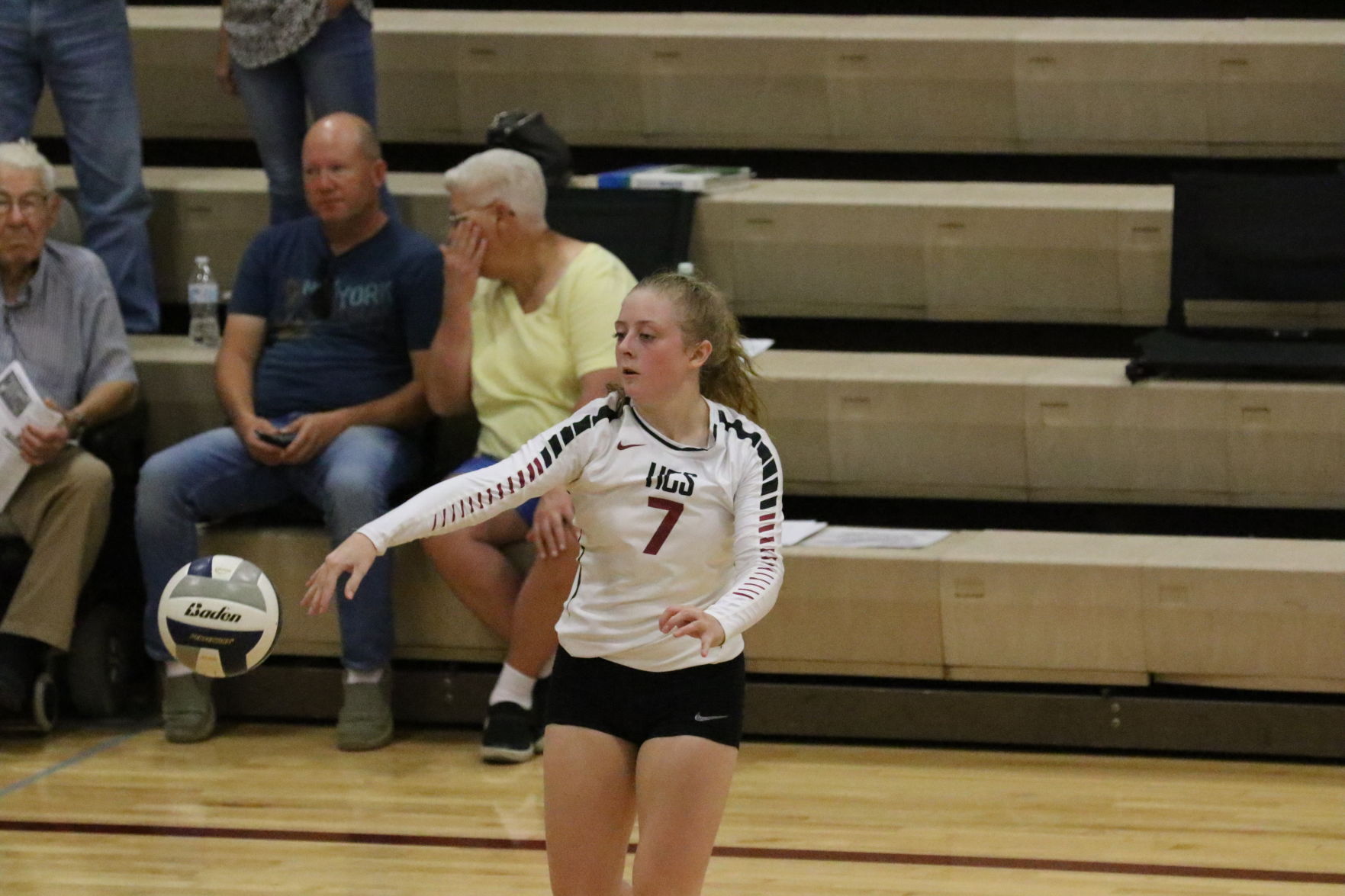 Cross County vs. Heartland volleyball 6.JPG